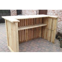 (Rental) Bar in wooden pallets